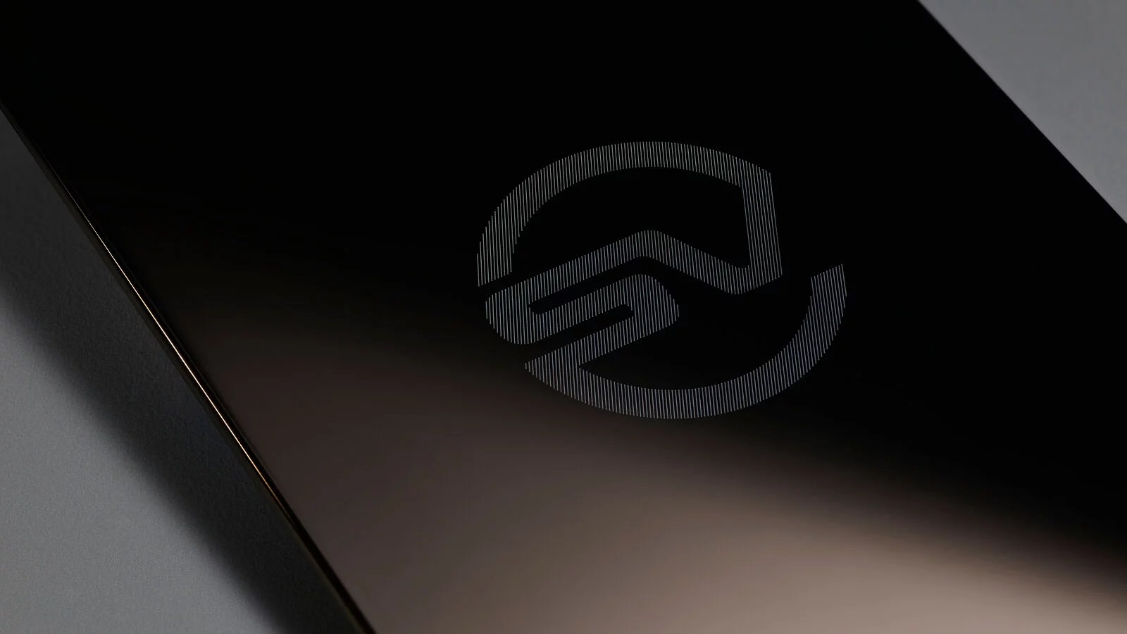 Land Rover | Pioneer In The Use Of Advanced Materials